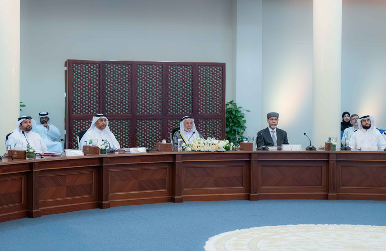 سلطان القاسمي يشهد ختام مؤتمر الشارقة الدولي الثالث للدراسات العربية في أوروبا 