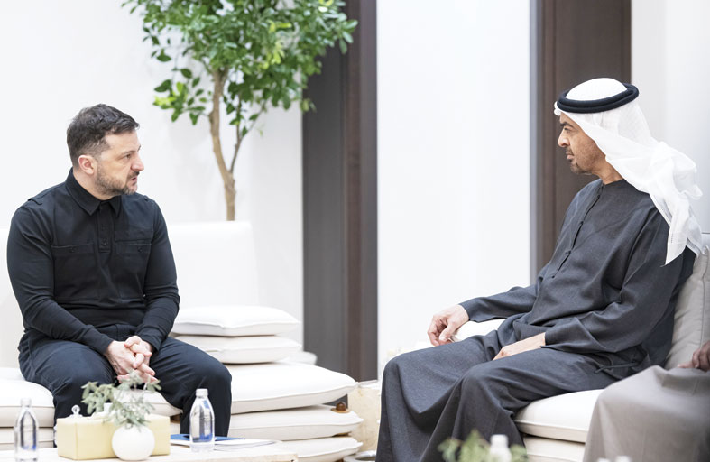 رئيس الدولة والرئيس الأوكراني يبحثان علاقات التعاون والتطورات في المنطقة وتداعياتها على الأمن الإقليمي والدولي 