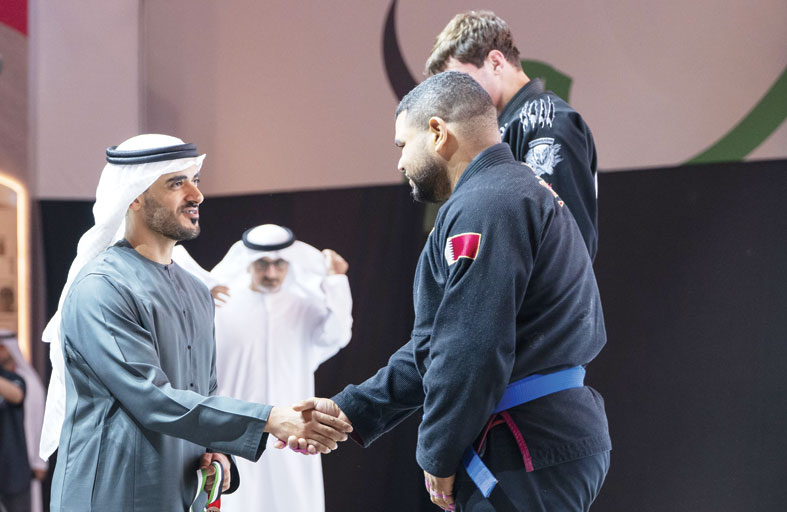 زايد بن محمد بن زايد يفتتح النسخة الـ17 من بطولة أبوظبي العالمية لمحترفي الجوجيتسو 