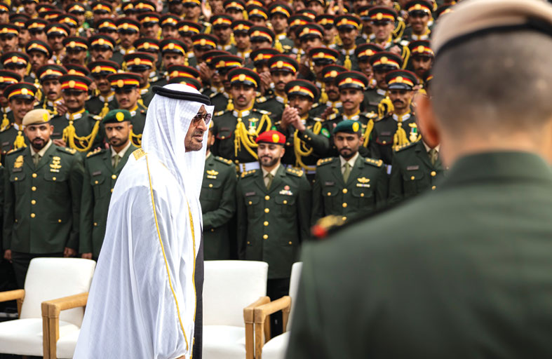 رئيس الدولة يؤكد أهمية دور الكليات العسكرية في رفد القوات المسلحة بكفاءات نوعية مؤهلة بالعلوم والمعارف 