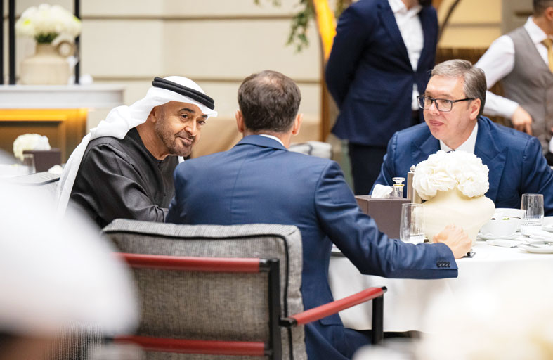 رئيس الدولة يؤكد حرص الإمارات على ترسيخ أسس السلام والاستقرار في منطقة البلقان  