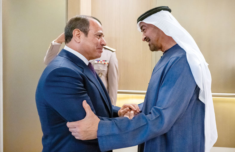 رئيس الدولة والرئيس المصري يبحثان العلاقات الأخوية والتطورات الإقليمية 