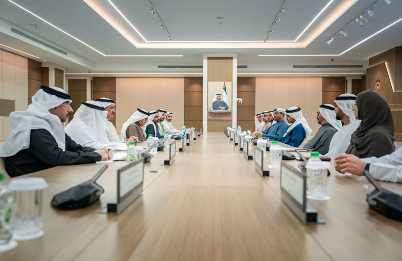 عبدالله بن زايد ووزير الخارجية البحريني يترأسان أعمال اللجنة المشتركة بين البلدين 