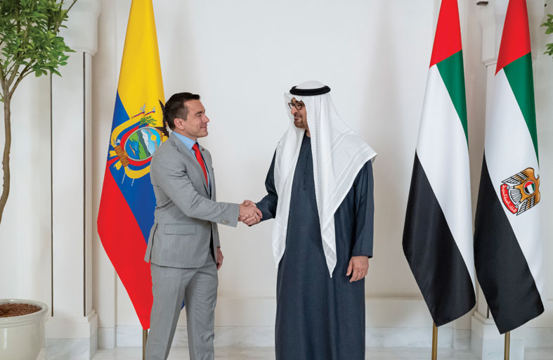 رئيس الدولة ورئيس الإكوادور يؤكدان أهمية العمل من أجل السلام والاستقرار الإقليمي والعالمي 