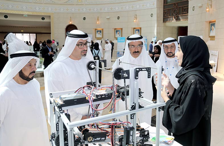 انطلاق فعاليات المؤتمر العربي الخامس للروبوت والذكاء الاصطناعي في ندوة الثقافة والعلوم