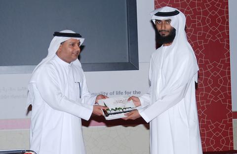 شركة أبوظبي لخدمات الصرف الصحي تنظم محاضرة عن تعزيز مفاهيم الهوية الوطنية الإماراتية  