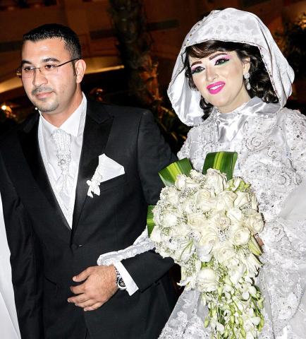 زفاف حسام وشذى في احتفالية بفندق روتانا بالعين