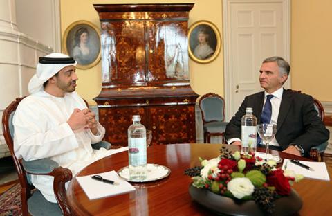 عبدالله بن زايد يلتقي وزير خارجية سويسرا 