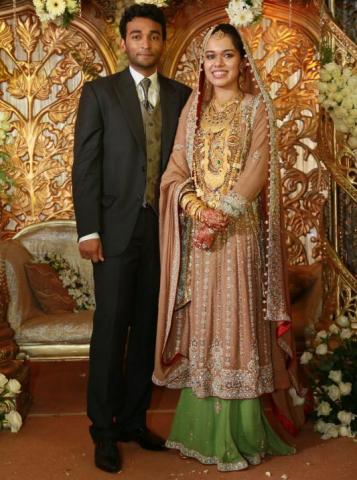 كبار الشخصيات والأهل والأقارب والأصدقاء يحضرون حفل زواج كويا – محمد في كالكوت بالهند