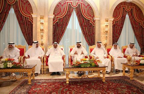 محمد بن راشد يلتقي رئيس وأعضاء اتحاد الكتاب والأدباء بالدولة