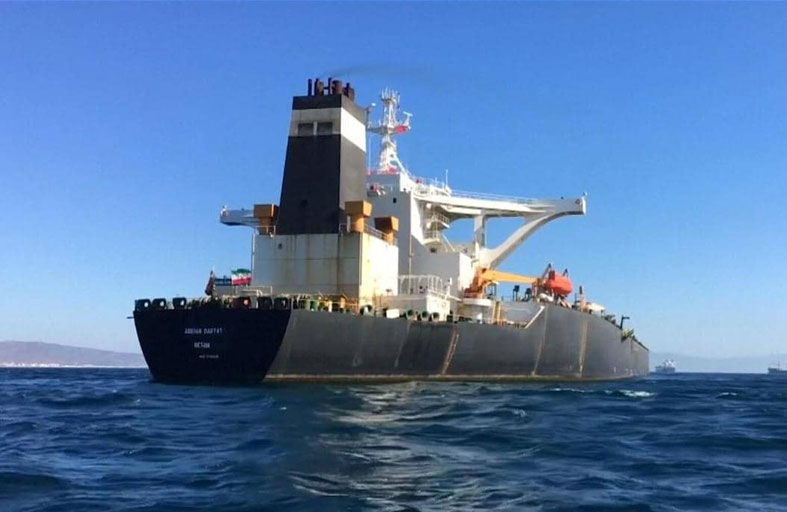 النفط الإيراني.. «مناورة سياسية» تهدد لبنان