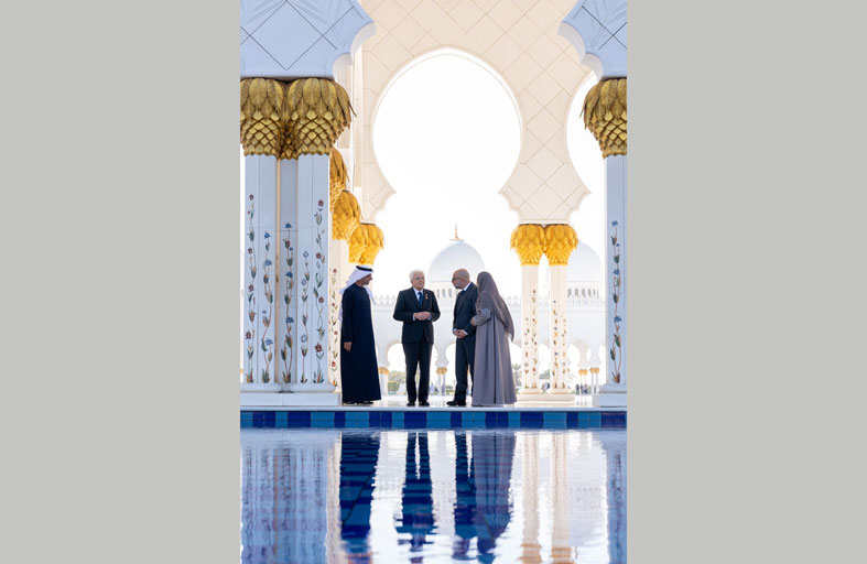 الرئيس الإيطالي يزور جامع الشيخ زايد الكبير في أبوظبي