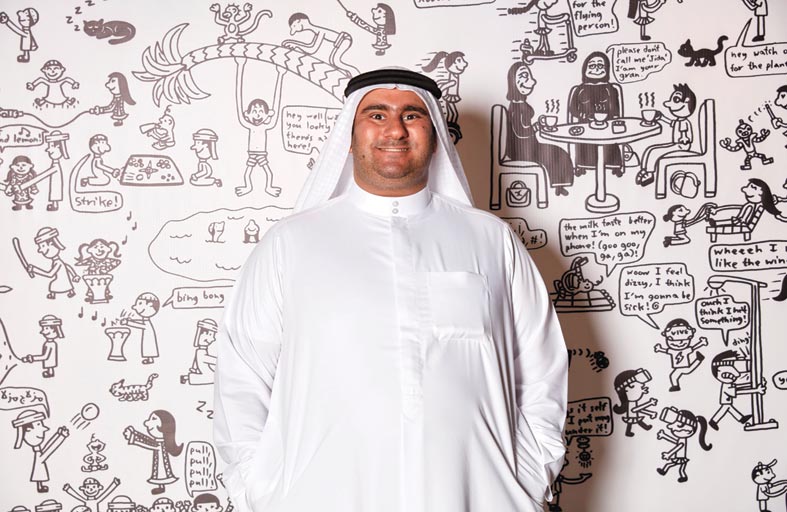 قصص التقدم: رؤية الرسام  الإماراتي عبدالله لطفي ورحلته الفنية