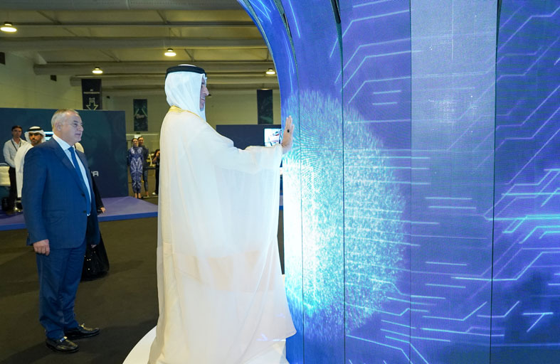 حاكم رأس الخيمة: حريصون على احتضان قطاعات التكنولوجيا الجديدة والناشئة للإسهام في تعزيز اقتصاد الإمارات