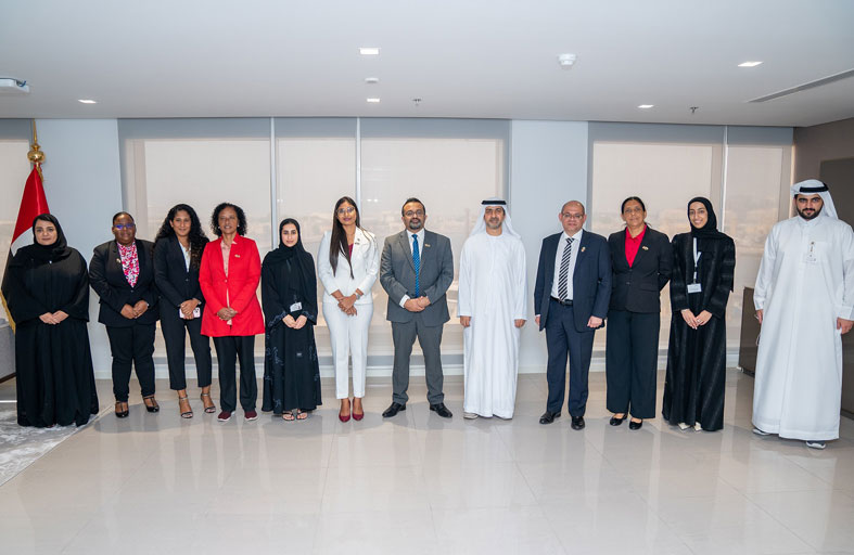 وزارة المالية تبحث سبل تطوير الشراكة الاستراتيجية مع سيشيل