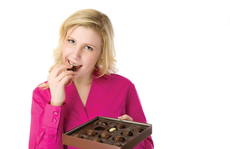 دراسة علمية جديدة تدعو إلى تناول الشوكولاتة.. لماذا؟