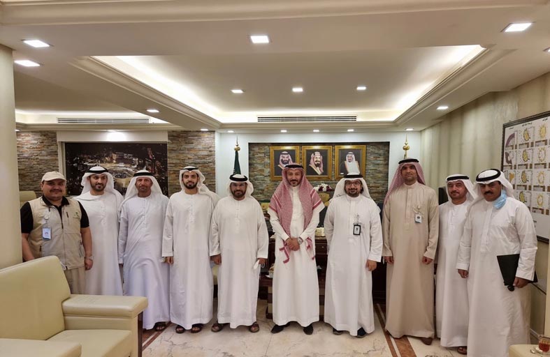 وفد الشؤون الإسلامية يبحث ترتيبات الحج مع المسؤولين في المملكة