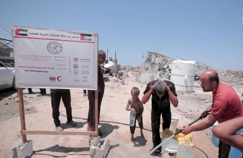 عملية الفارس الشهم 3 تواصل جهودها الإنسانية لإصلاح خطوط المياه في خانيونس