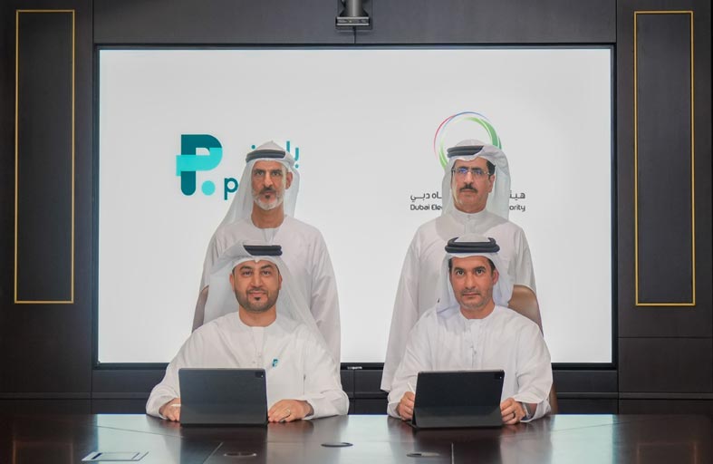 «ديوا» و«باركن» يوقعان اتفاقية  لزيادة محطات «الشاحن الأخضر» في دبي