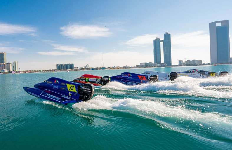 بطولة الإمارات للدراجات المائية تنطلق اليوم على «كاسر الأمواج»