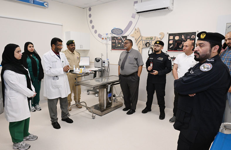 وفد من وزارة الداخلية والقيادات الشرطية يزور التفتيش الأمني بشرطة دبي