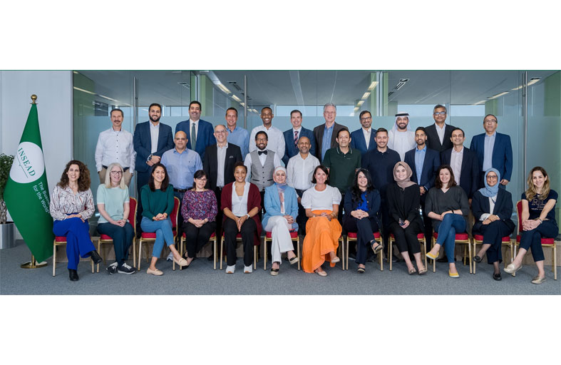 مستشفى كليفلاند كلينك أبوظبي يختتم برنامج تطوير قيادات الرعاية الصحية بالتعاون مع (إنسياد)