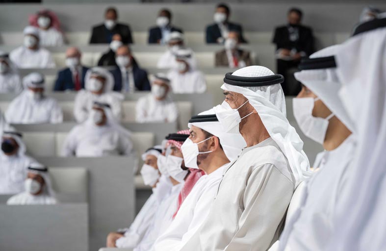 محمد بن زايد يشهد محاضرة رمضانية بعنوان «كيف تساعد التكنولوجيا المؤسسات على النمو»