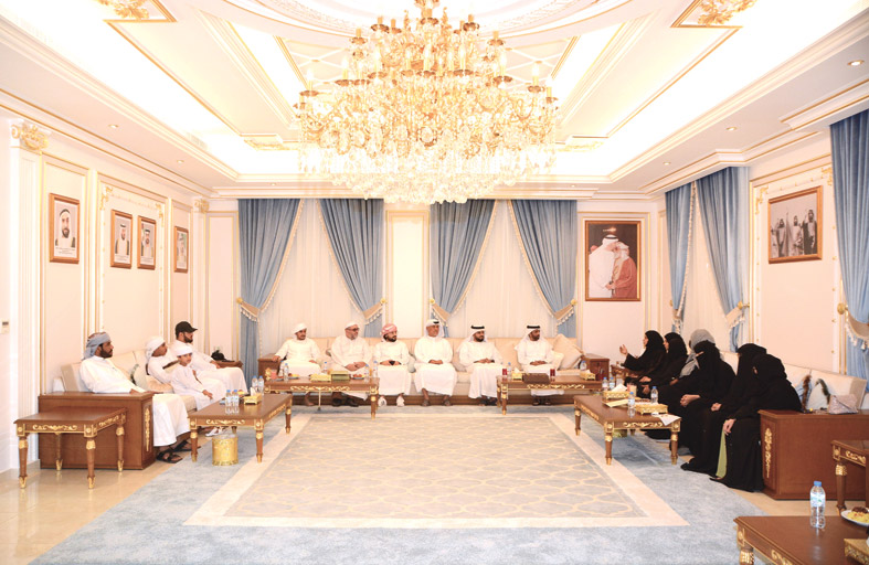 مركز سالم بن حم الثقافي يقيم جلسة بعنوان «جهود الإمارات الاستثنائية في مواجهة المنخفض الجوي »