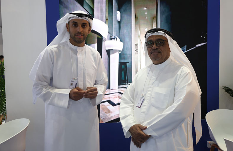 غرفة رأس الخيمة تستعرض المزايا الاستثمارية خلال مشاركتها بـ معرض «اصنع في الإمارات 2026» 