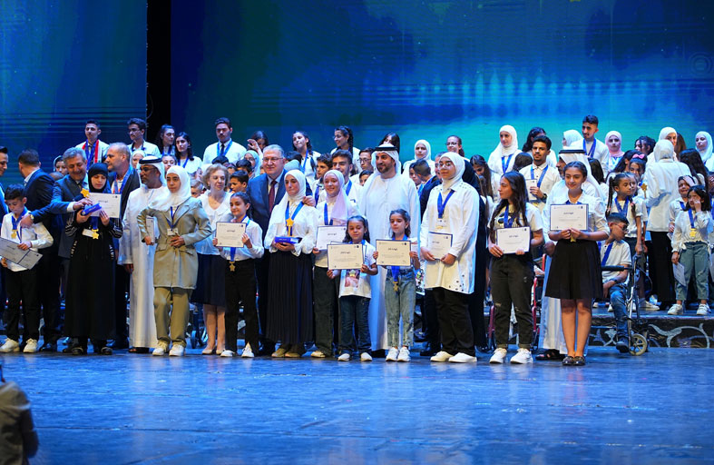 تتويج نعمة جهاد رجوب بطلة لتحدي القراءة العربي في سوريا