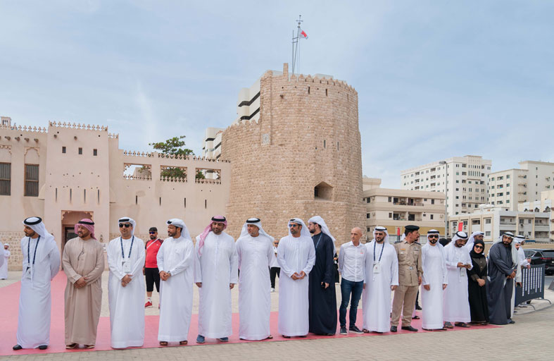سالم بن عبد الرحمن القاسمي يشهد انطلاق طواف الشارقة الدولي التاسع للدراجات الهوائية 