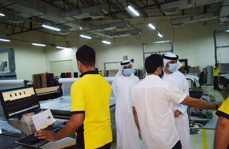 غرفة عجمان تنوع مبادراتها وبرامج تواصلها عبر منصتي فرص وإشعار