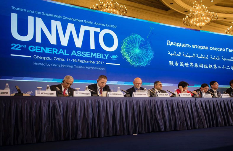 منظمة السياحة العالمية تعتمد إمارة الفجيرة رسمياً كوجهة سياحية مستدامة