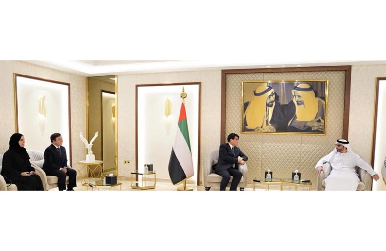 مدير عام جمارك دبي يستقبل قنصل كوريا الجنوبية 
