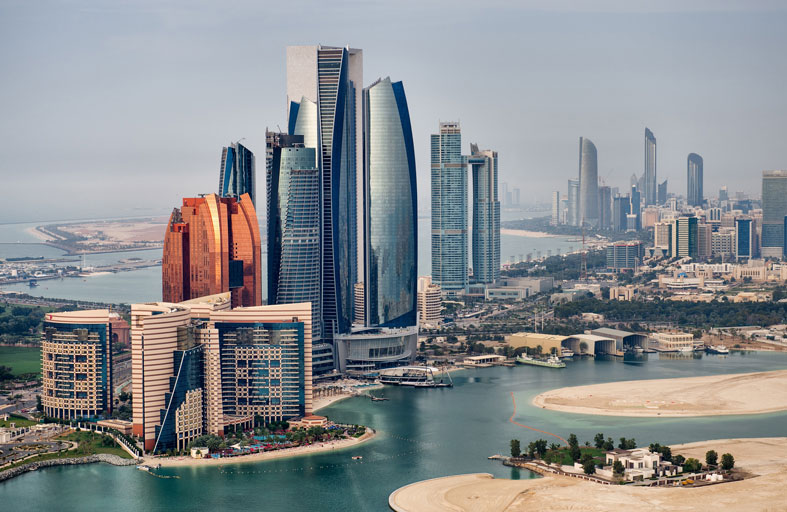 هيئة البيئة - أبوظبي تبدأ تنفيذ اللائحة التنفيذية بشأن جودة المياه البحرية