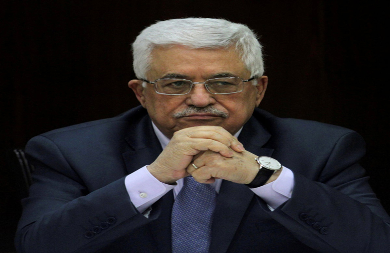 ناشيونال إنترست: على بايدن تشجيع عباس على التنحي