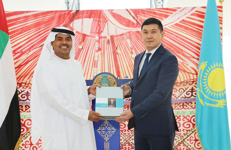 سفارة كازاخستان تنظم في أبوظبي معرض «العالم بعيون أطفال كازاخستان من أصحاب الهمم»