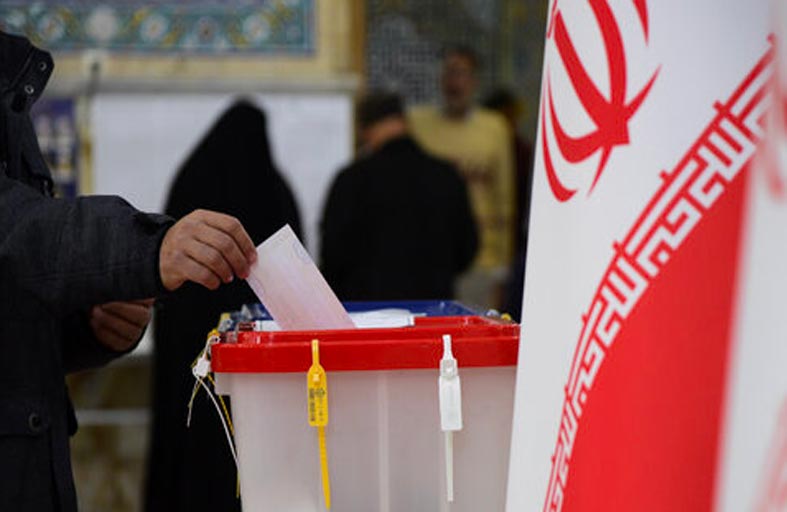 بدء التصويت في الانتخابات الرئاسية المبكرة في إيران 