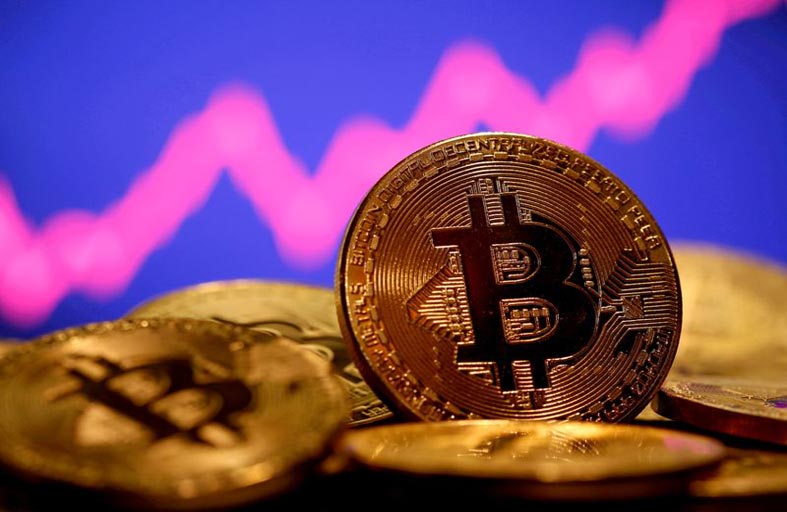 بتكوين تفقد خمس قيمتها وعمليات بيع للعملات المشفرة بمليار دولار 