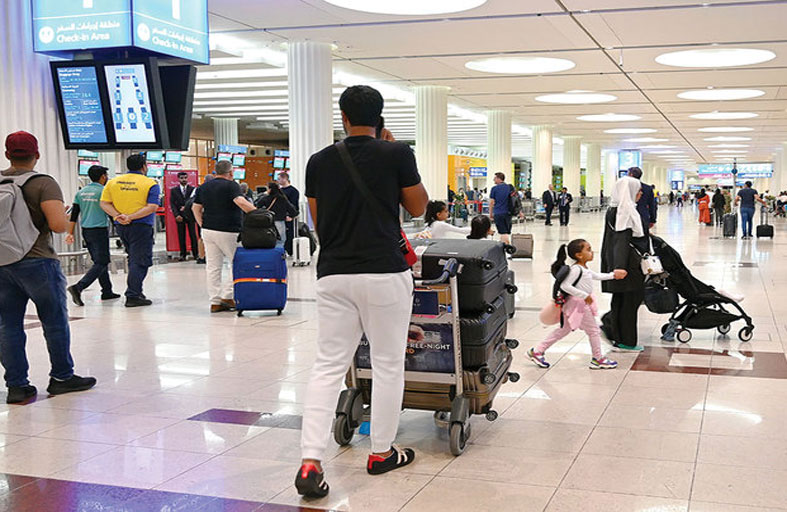 مطارات دبي تتوقع نموا مطردا في أعداد المسافرين بنهاية العام لتصل إلى 64.3 مليون مسافر