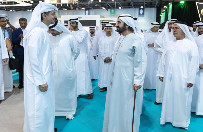 محمد بن راشد: الإمارات تواصل ترسيخ مكانتها مركزاً عالمياً للسفر والسياحة 
