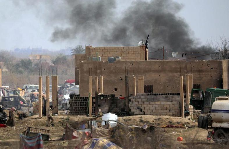 «داعش» يصعّد.. هل يعود التنظيم للواجهة مجددا بالعراق وسوريا؟