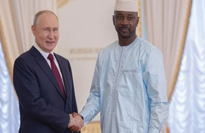 رئيس مالي يبحث مع بوتين الوضع في النيجر