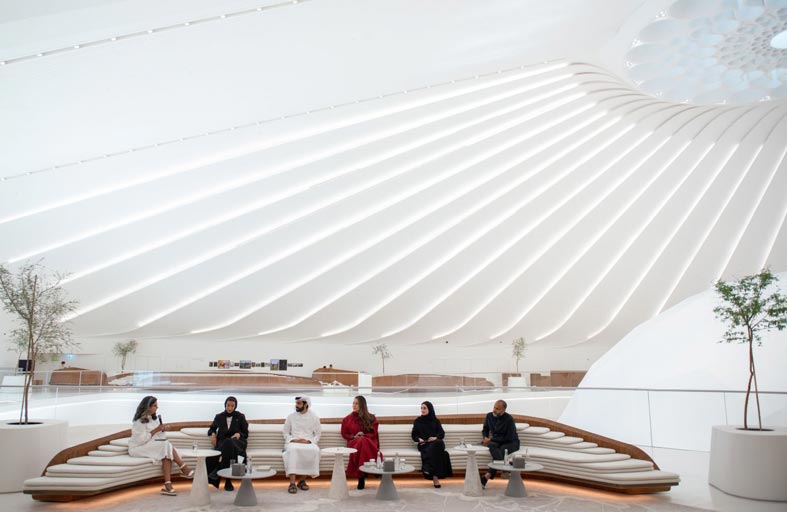 «حوار الحالمين المنجزين» في جناح الإمارات بإكسبو 2020 دبي يستكشف آفاق الاقتصاد الإبداعي