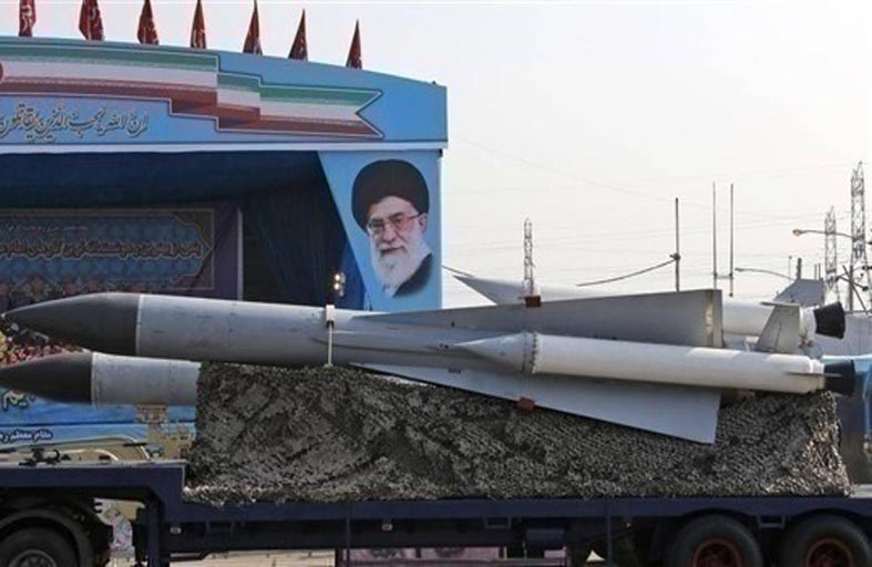 فتوى خامنئي ضد الأسلحة النووية... هكذا سقطت ورقة التين