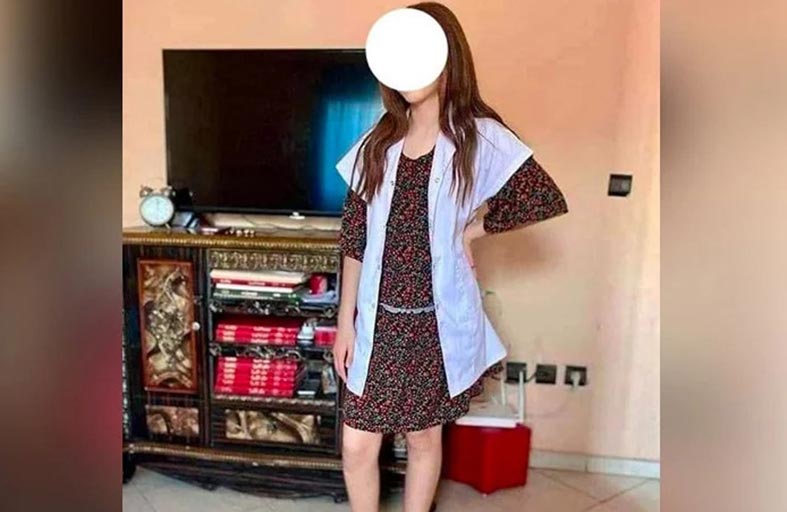 منع طالبة من دخول الفصل بسبب ملابسها
