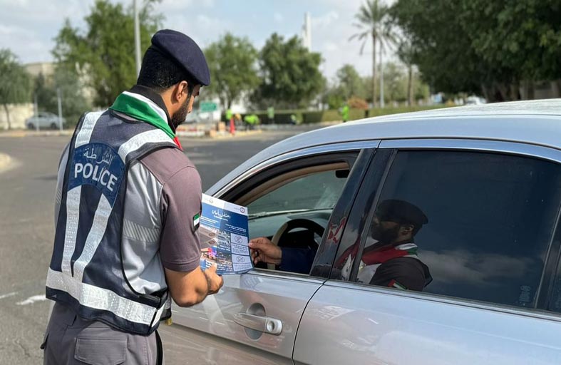 شرطة أبوظبي تدعو الجمهور للتقيد بقوانين وأنظمة المرور خلال الاحتفال بـ (عيد الاتحاد الـ53)