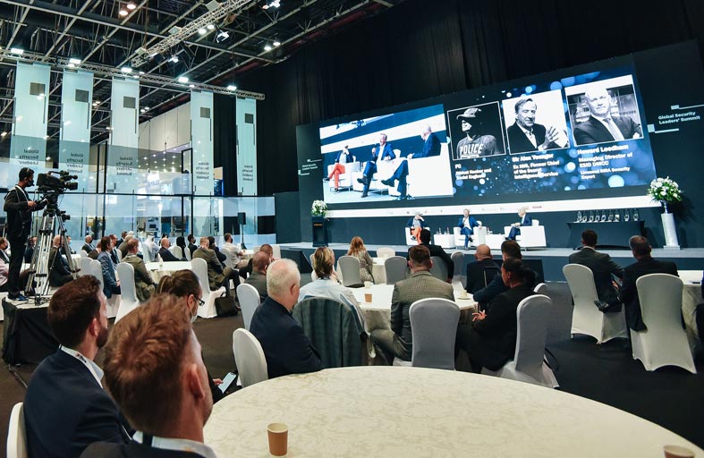 معرض إنترسك 2023 بدبي يعلن قائمة  المرشحين النهائيين للفوز على جوائز دورته الحالية