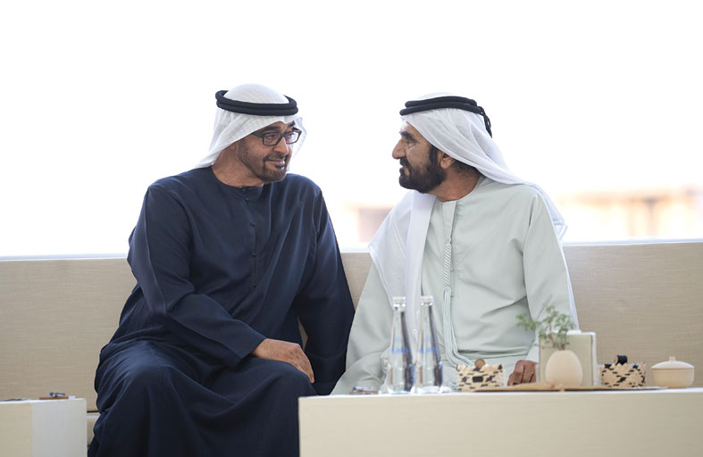 رئيس الدولة يبحث مع محمد بن راشد شؤون الوطن والمواطن  