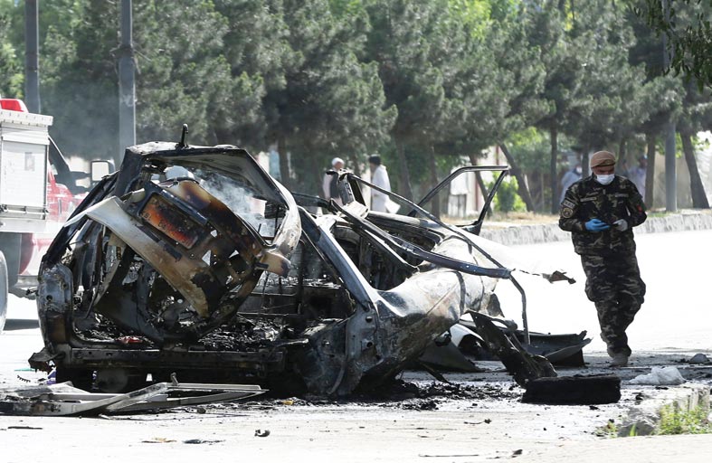 قتلى بتفجيرين استهدفا حافلتين في كابول